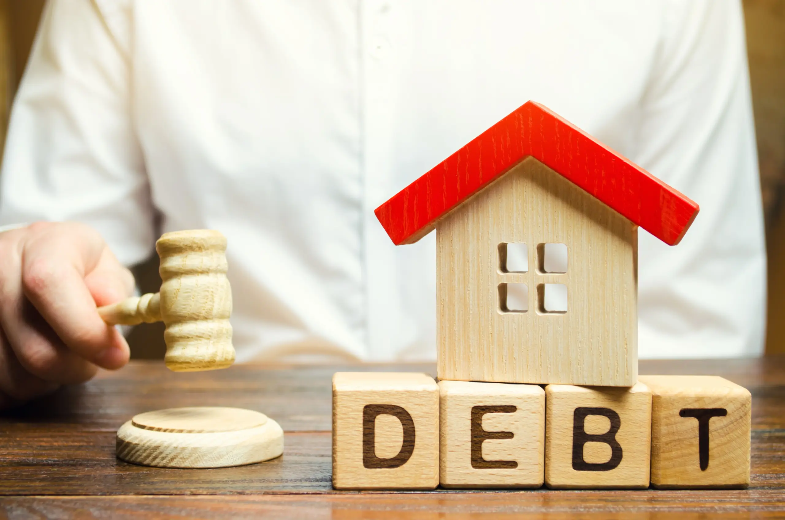 Understanding Property Liens - Types, Examples Understanding Property Liens - Types, Examples